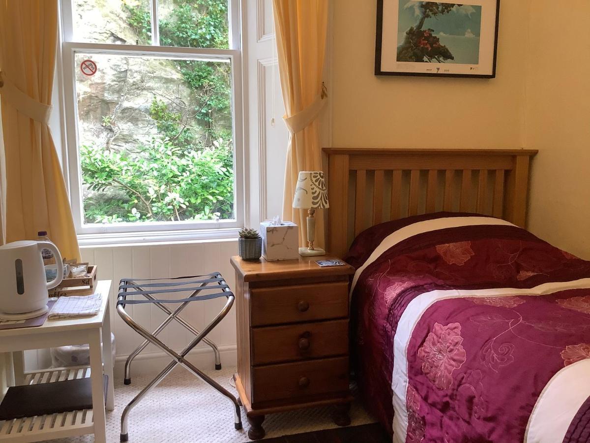 Struan House Bed & Breakfast 4*